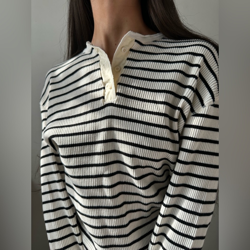 Tillidie Till I Die Striped Long Sleeve Henley Top White/Black Wconcept - Picture 2 of 7